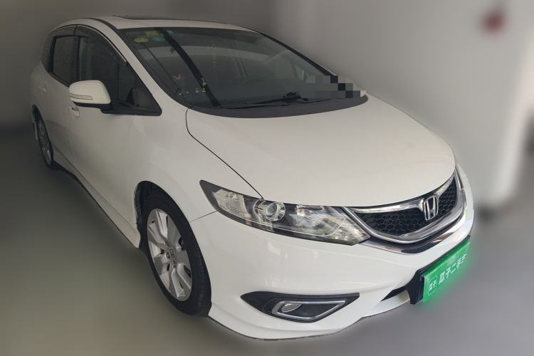 Used Honda Jade 2014 1.8L Automatic Comfort Elite Version 5 Seats Front Right 45 Deg