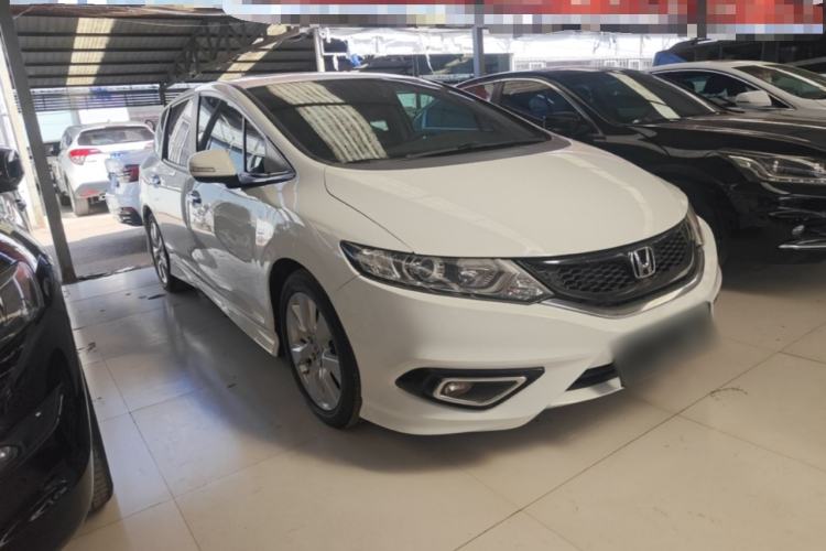 Used Honda Jade 2014 1.8L CVT Luxury Edition 5 seats Front Right 45 Deg