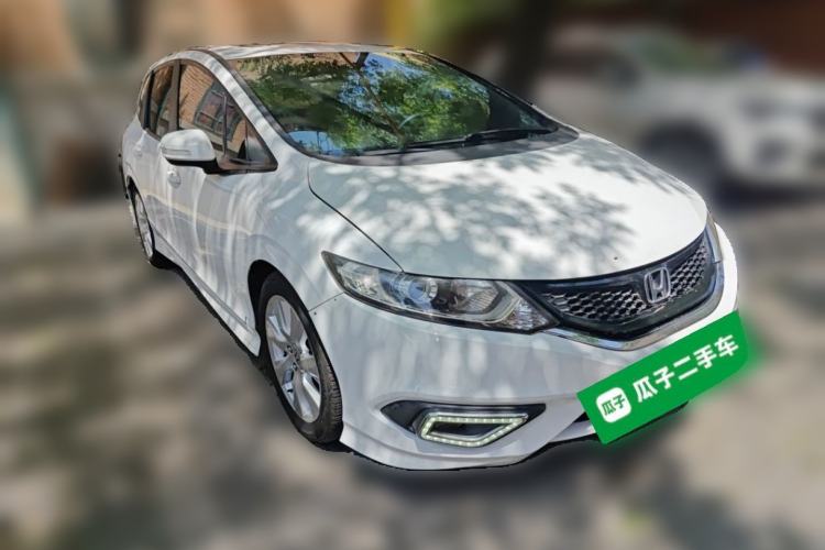 Used Honda Jade 2014 1.8L Automatic Comfort Elite Version 5 Seats Front Right 45 Deg