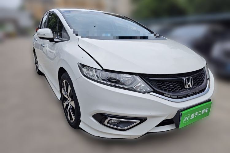 Used Honda Jade 2014 1.8L CVT Luxury Prestige Edition 5 Seats Front Right 45 Deg