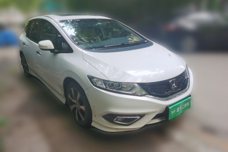 Used Honda Jade 2014 1.8L CVT Luxury Prestige Edition 5 Seats Front Right 45 Deg