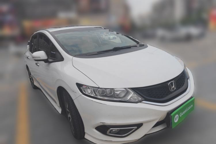 Used Honda Jade 2014 1.8L CVT Luxury Prestige Edition 5 Seats Front Right 45 Deg