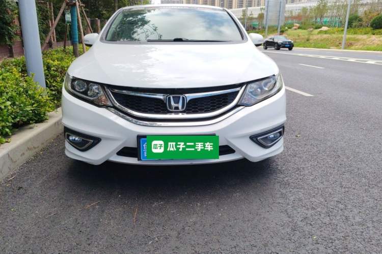 Used Honda Jade 2014 1.8L Automatic Comfort Elite Version 5 Seats Front