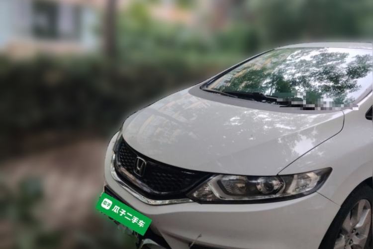 Used Honda Jade 2014 1.8L Automatic Comfort Elite Version 5 Seats Front