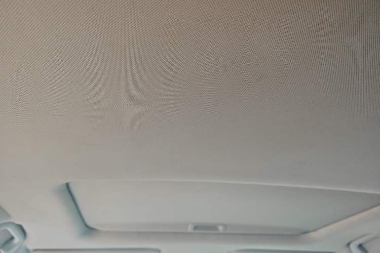 Used Honda Jade 2014 1.8L Automatic Comfort Elite Version 5 Seats Headliner