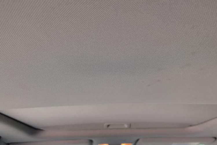 Used Honda Jade 2014 1.8L Automatic Comfort Elite Version 5 Seats Headliner