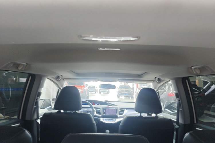 Used Honda Jade 2014 1.8L CVT Luxury Edition 5 seats Headliner
