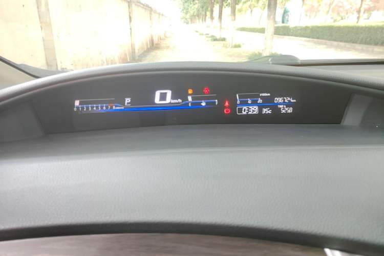 Used Honda Jade 2014 1.8L Automatic Comfort Elite Version 5 Seats Instrument Cluster
