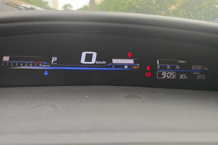 Used Honda Jade 2014 1.8L Automatic Comfort Elite Version 5 Seats Instrument Cluster