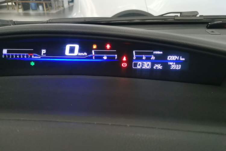 Used Honda Jade 2014 1.8L Automatic Comfort Elite Version 5 Seats Instrument Cluster