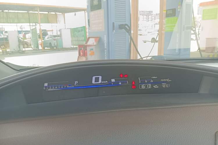 Used Honda Jade 2014 1.8L Automatic Comfort Elite Version 5 Seats Instrument Cluster