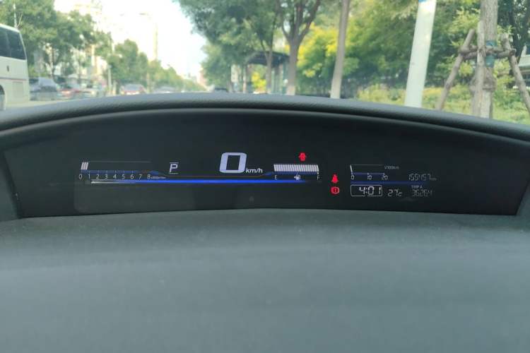Used Honda Jade 2014 1.8L Automatic Comfort Elite Version 5 Seats Instrument Cluster