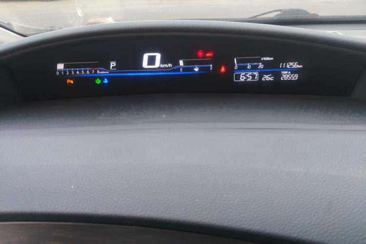 Used Honda Jade 2014 1.8L Automatic Comfort Elite Version 5 Seats Instrument Cluster