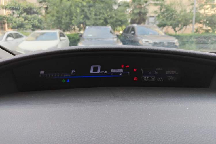 Used Honda Jade 2014 1.8L Automatic Comfort Elite Version 5 Seats Instrument Cluster