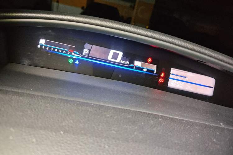 Used Honda Jade 2014 1.8L CVT Luxury Prestige Edition 5 Seats Instrument Cluster