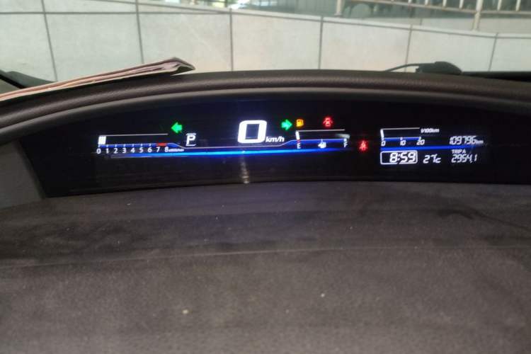 Used Honda Jade 2014 1.8L Automatic Comfort Elite Version 5 Seats Instrument Cluster