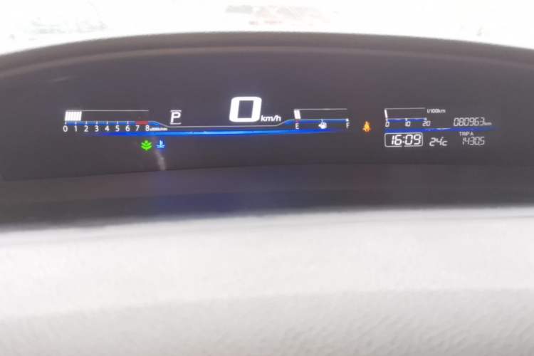 Used Honda Jade 2014 1.8L Automatic Comfort Elite Version 5 Seats Instrument Cluster