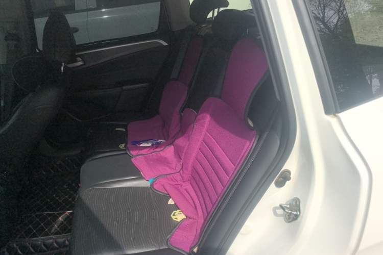 Used Honda Jade 2014 1.8L CVT Luxury Edition 5 seats Interior 4