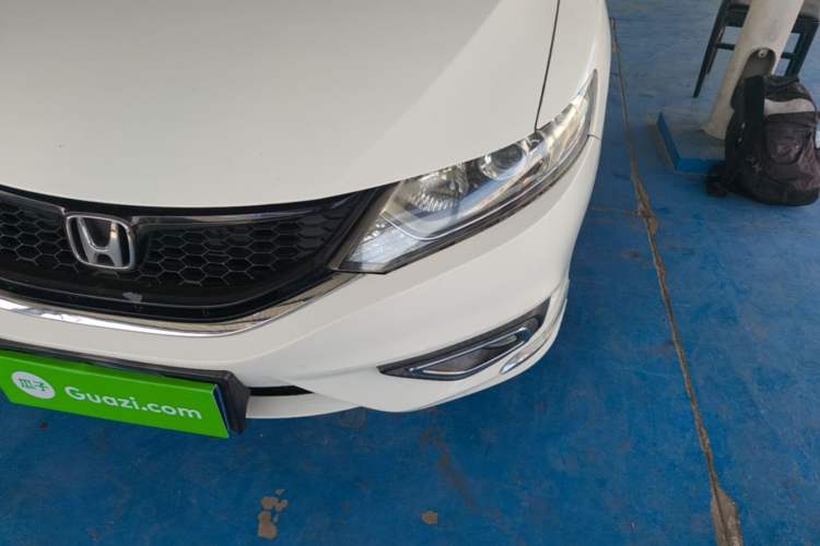 Used Honda Jade 2014 1.8L Automatic Comfort Elite Version 5 Seats Left Front Headlight
