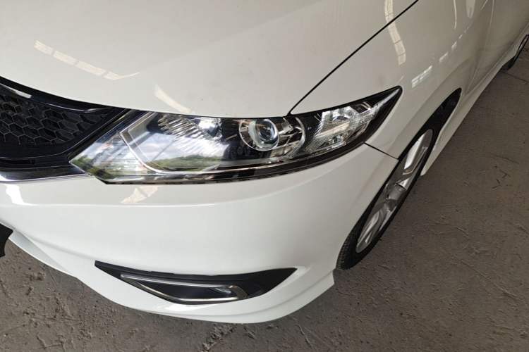 Used Honda Jade 2014 1.8L Automatic Comfort Elite Version 5 Seats Left Front Headlight
