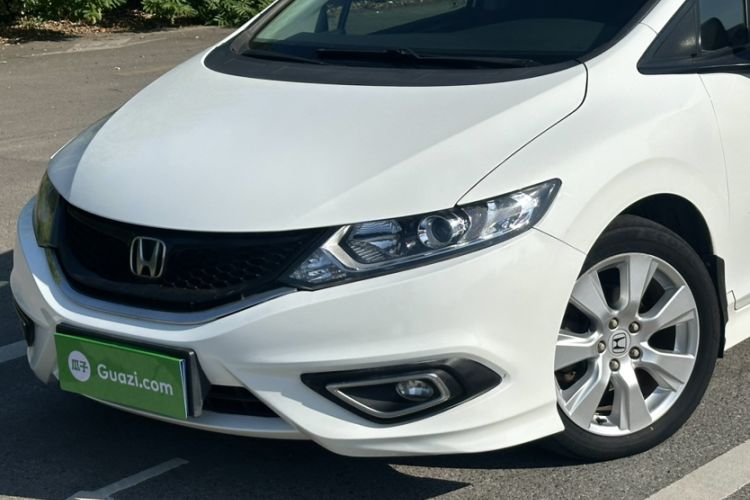 Used Honda Jade 2014 1.8L Automatic Comfort Elite Version 5 Seats Left Front Headlight