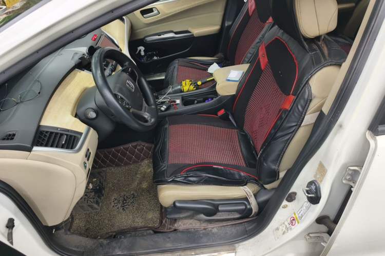 Used Honda Jade 2014 1.8L Automatic Comfort Elite Version 5 Seats Left Front Seat