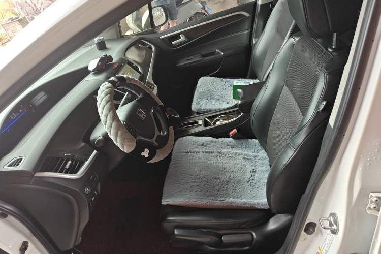Used Honda Jade 2014 1.8L Automatic Comfort Elite Version 5 Seats Left Front Seat