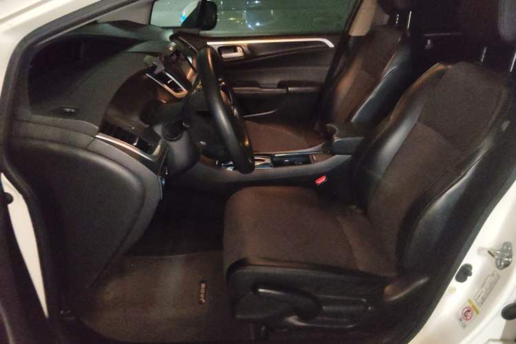 Used Honda Jade 2014 1.8L Automatic Comfort Elite Version 5 Seats Left Front Seat