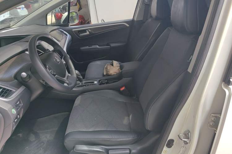 Used Honda Jade 2014 1.8L Automatic Comfort Elite Version 5 Seats Left Front Seat