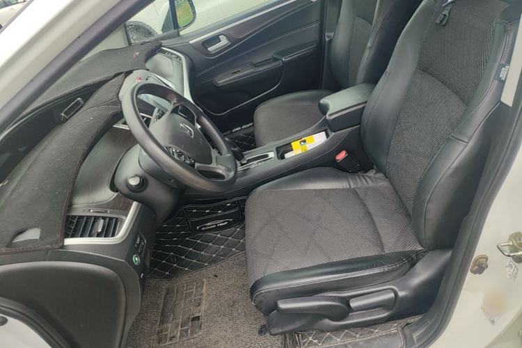 Used Honda Jade 2014 1.8L Automatic Comfort Elite Version 5 Seats Left Front Seat