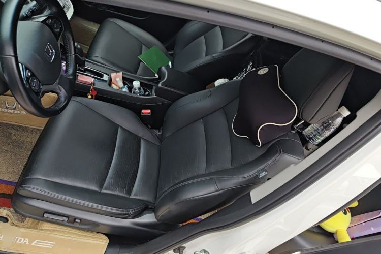 Used Honda Jade 2014 1.8L CVT Luxury Prestige Edition 5 Seats Left Front Seat