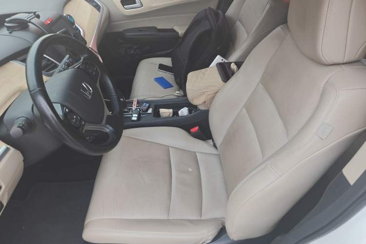 Used Honda Jade 2014 1.8L CVT Luxury Prestige Edition 5 Seats Left Front Seat