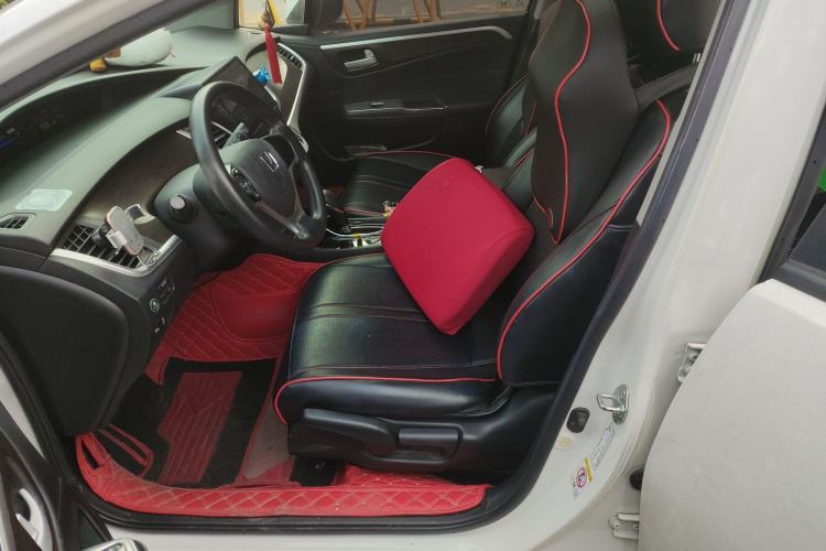 Used Honda Jade 2014 1.8L Automatic Comfort Elite Version 5 Seats Left Front Seat