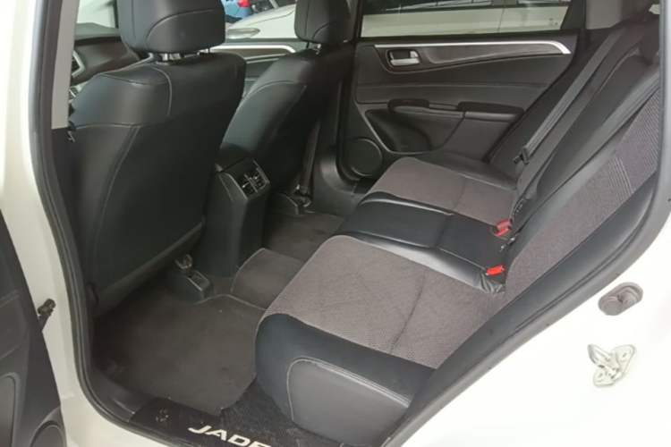 Used Honda Jade 2014 1.8L Automatic Comfort Elite Version 5 Seats Left Rear Seat