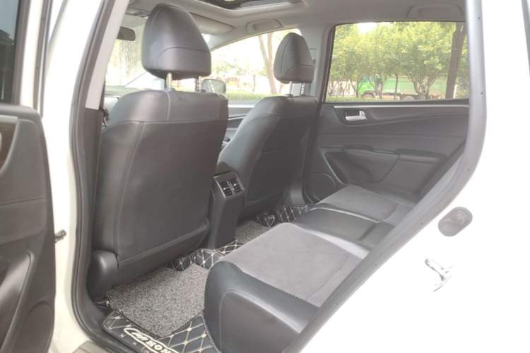 Used Honda Jade 2014 1.8L Automatic Comfort Elite Version 5 Seats Left Rear Seat