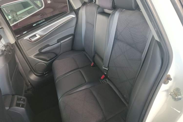 Used Honda Jade 2014 1.8L Automatic Comfort Elite Version 5 Seats Left Rear Seat