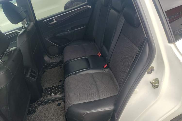 Used Honda Jade 2014 1.8L Automatic Comfort Elite Version 5 Seats Left Rear Seat
