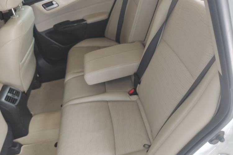 Used Honda Jade 2014 1.8L CVT Luxury Prestige Edition 5 Seats Left Rear Seat