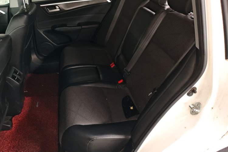 Used Honda Jade 2014 1.8L Automatic Comfort Elite Version 5 Seats Left Rear Seat