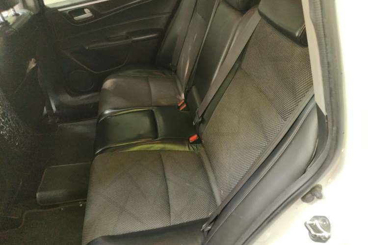 Used Honda Jade 2014 1.8L Automatic Comfort Elite Version 5 Seats Left Rear Seat