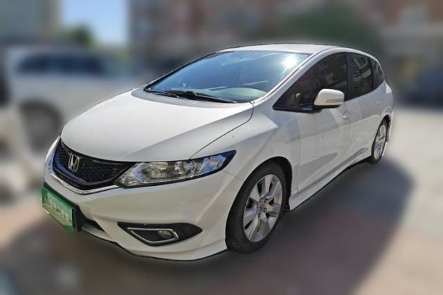 Honda Jade 2014 1.8L Automatic Comfort Elite Version 5 Seats usado