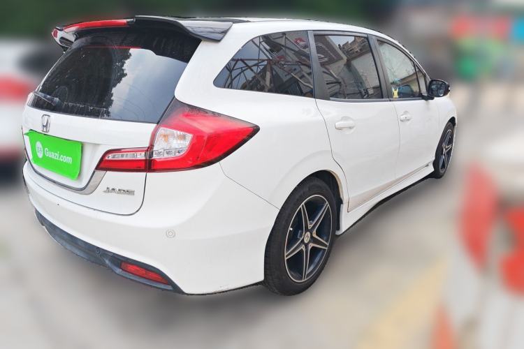 Used Honda Jade 2014 1.8L Automatic Comfort Elite Version 5 Seats Rear Right 45 Deg