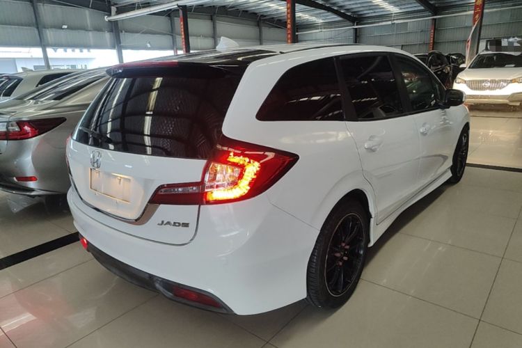 Used Honda Jade 2014 1.8L Automatic Comfort Elite Version 5 Seats Rear Right 45 Deg
