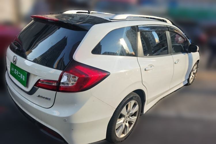 Used Honda Jade 2014 1.8L Automatic Comfort Elite Version 5 Seats Rear Right 45 Deg