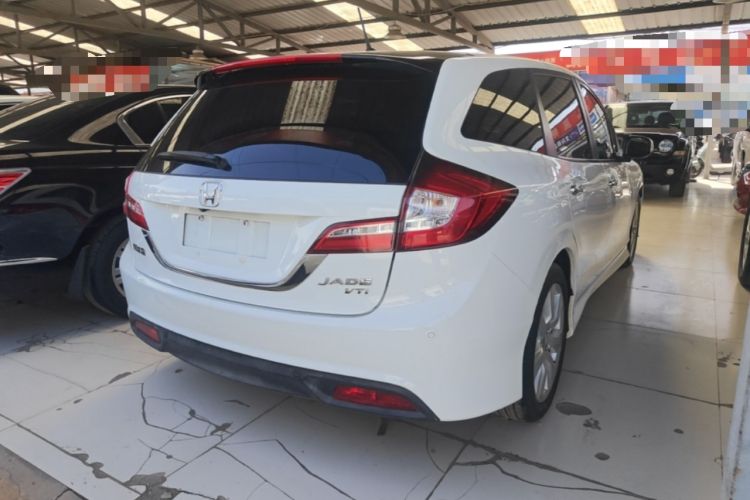 Used Honda Jade 2014 1.8L CVT Luxury Edition 5 seats Rear Right 45 Deg