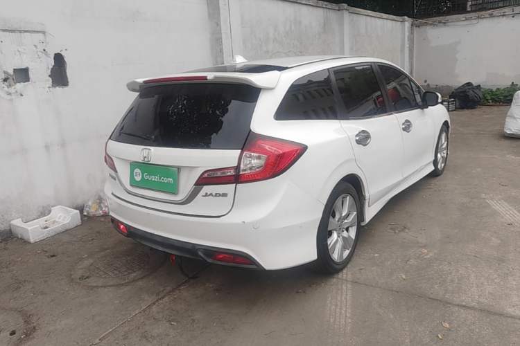 Used Honda Jade 2014 1.8L Automatic Comfort Elite Version 5 Seats Rear Right 45 Deg