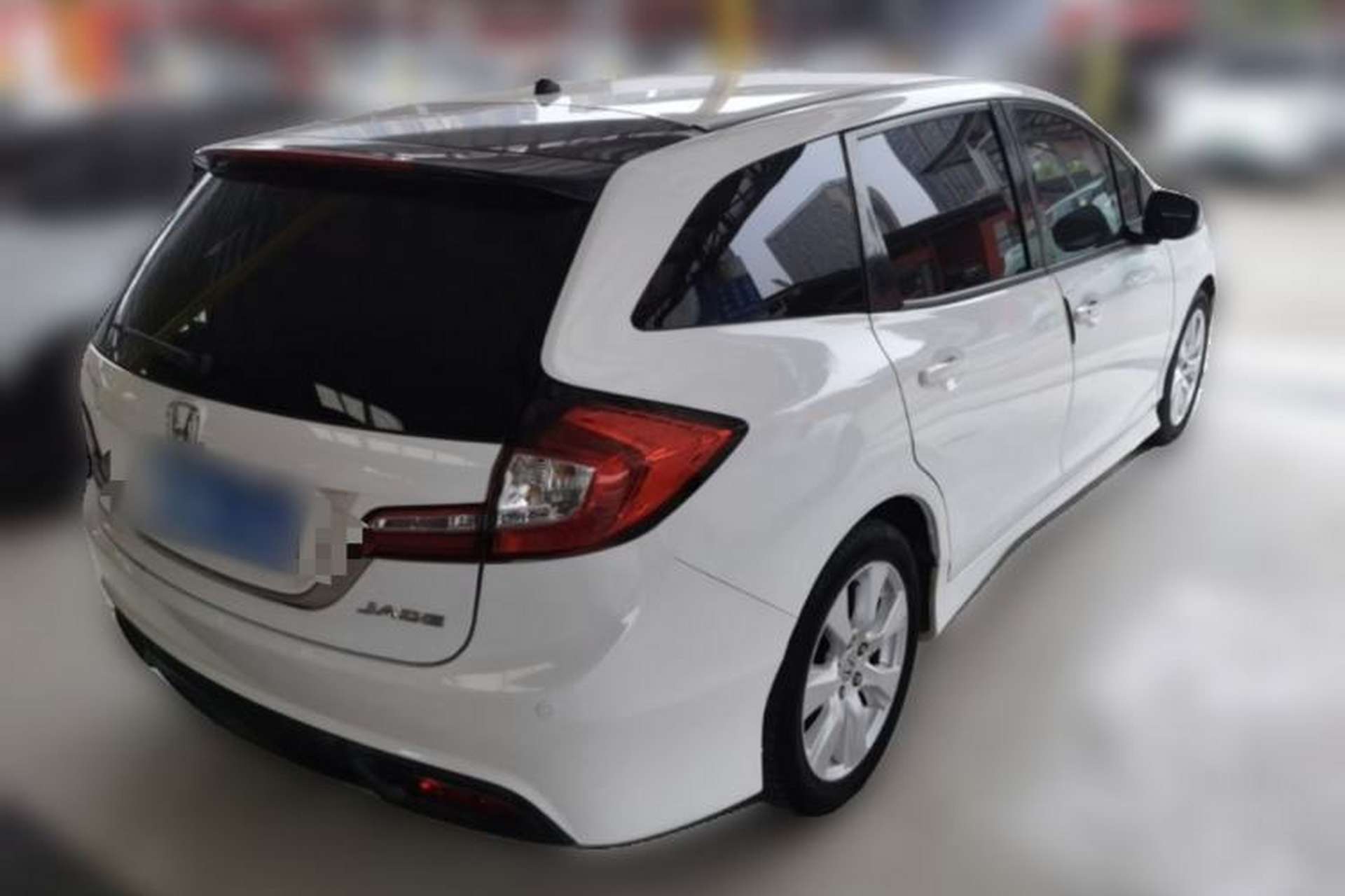 Used Honda Jade 2014 1.8L Automatic Comfort Elite Version 5 Seats Rear Right 45 Deg