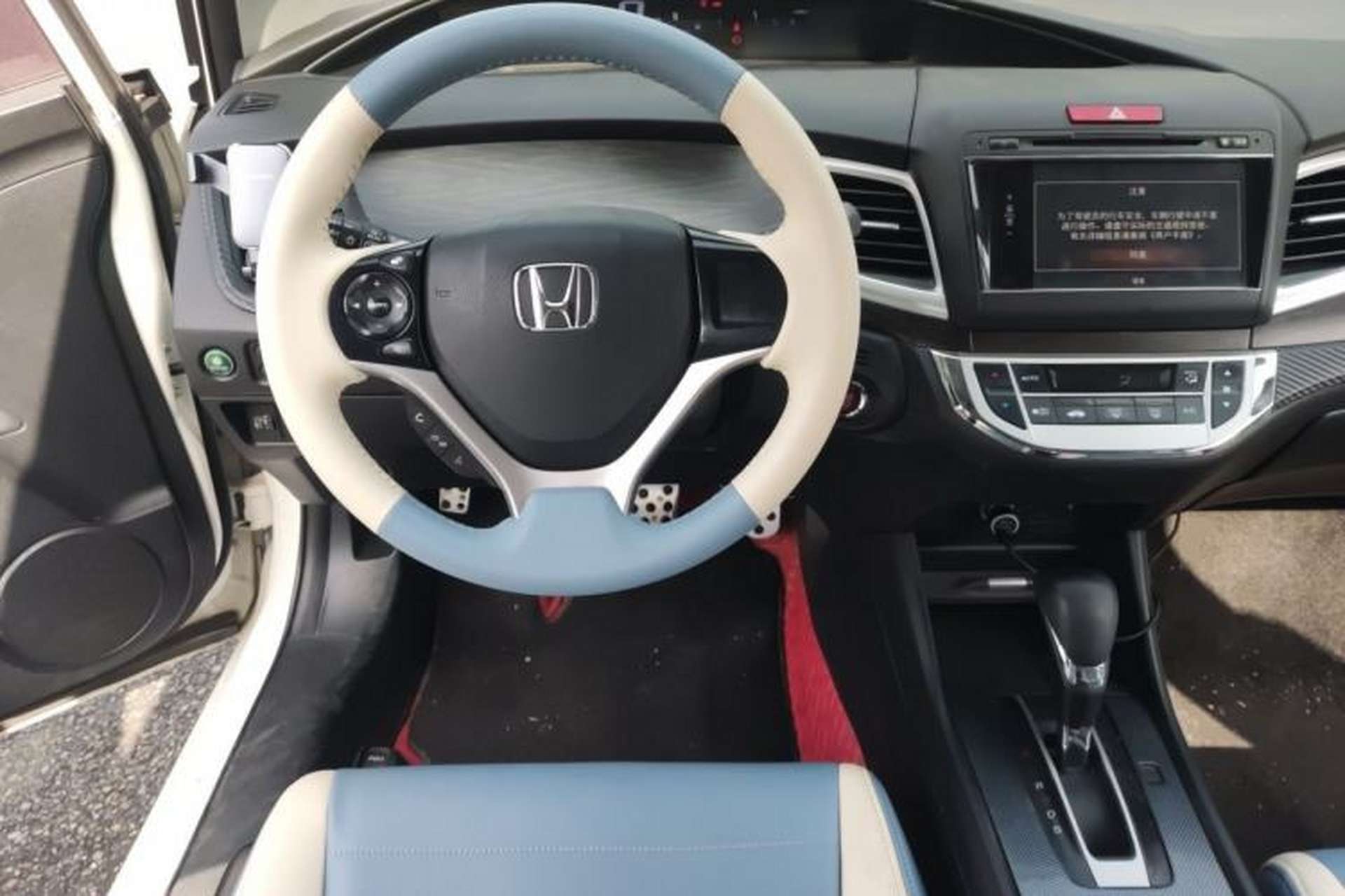 Used Honda Jade 2014 1.8L Automatic Comfort Elite Version 5 Seats Steering Wheel