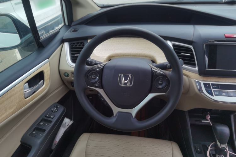 Used Honda Jade 2014 1.8L CVT Luxury Edition 5 seats Steering Wheel