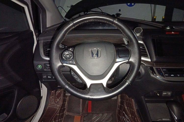 Used Honda Jade 2014 1.8L Automatic Comfort Elite Version 5 Seats Steering Wheel